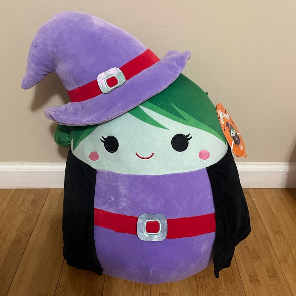 Halloween squishmallows